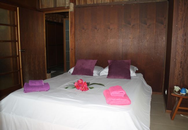 Villa in Tiahura - MOOREA - Pool Mountain Fare Ora Villa in Tiahura - MOOREA - Pool Mountain Fare Ora