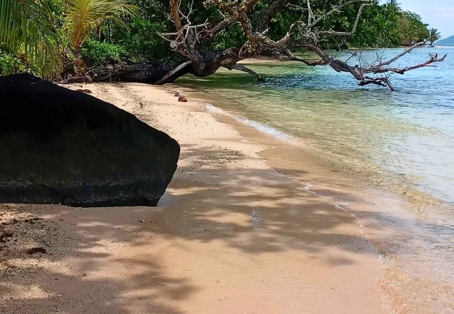 Villa in Poutoru - TAHAA - Private Beach & Snorkeling Villa Villa in Poutoru - TAHAA - Private Beach & Snorkeling Villa