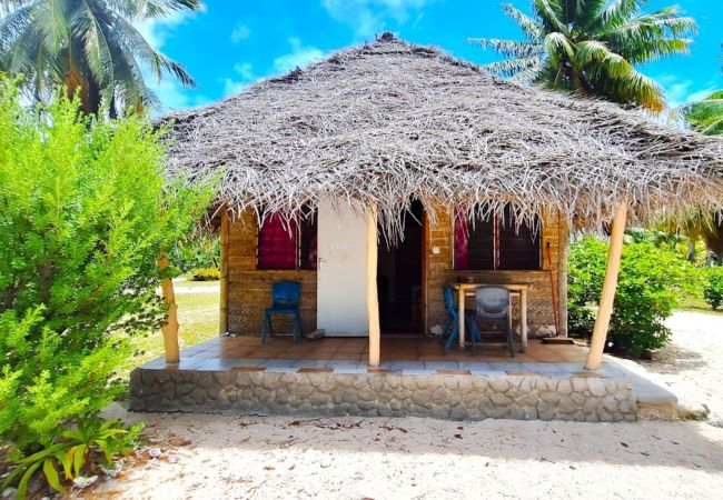 Rent by room in Tikehau - TIKEHAU - Bungalow Pacific Beach Rent by room in Tikehau - TIKEHAU - Bungalow Pacific Beach