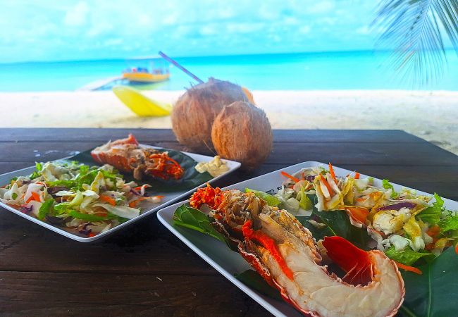 Rent by room in Tikehau - TIKEHAU - Bungalow Pacific  Beach Family  Rent by room in Tikehau - TIKEHAU - Bungalow Pacific  Beach Family