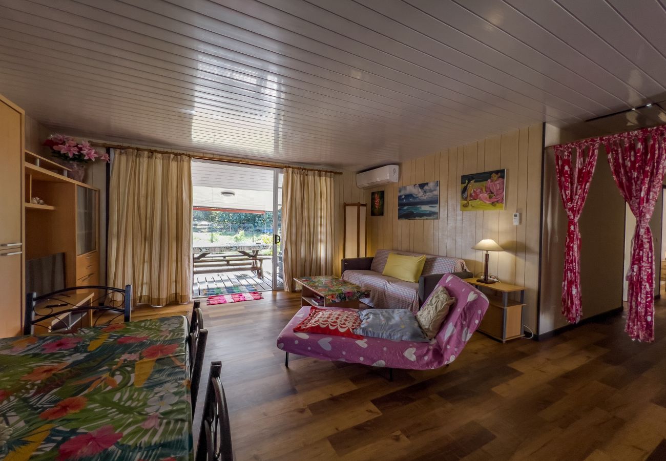 House in Papara - TAHITI - Taharuu Bungalows Surf & Beach House in Papara - TAHITI - Taharuu Bungalows Surf & Beach