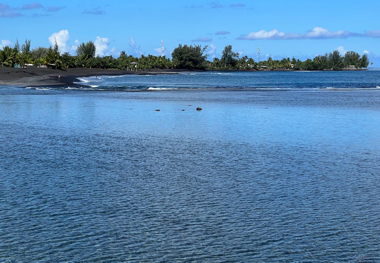 House in Papara - TAHITI - Taharuu Bungalows Surf & Beach House in Papara - TAHITI - Taharuu Bungalows Surf & Beach