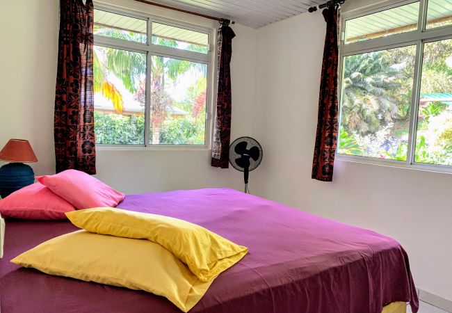 House in Mahina - TAHITI - Fare Mitinui Surf Break House in Mahina - TAHITI - Fare Mitinui Surf Break