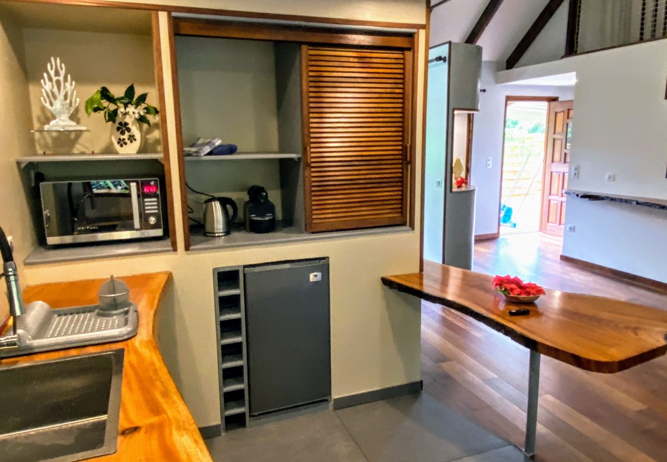 The fitted kitchen The kitchen