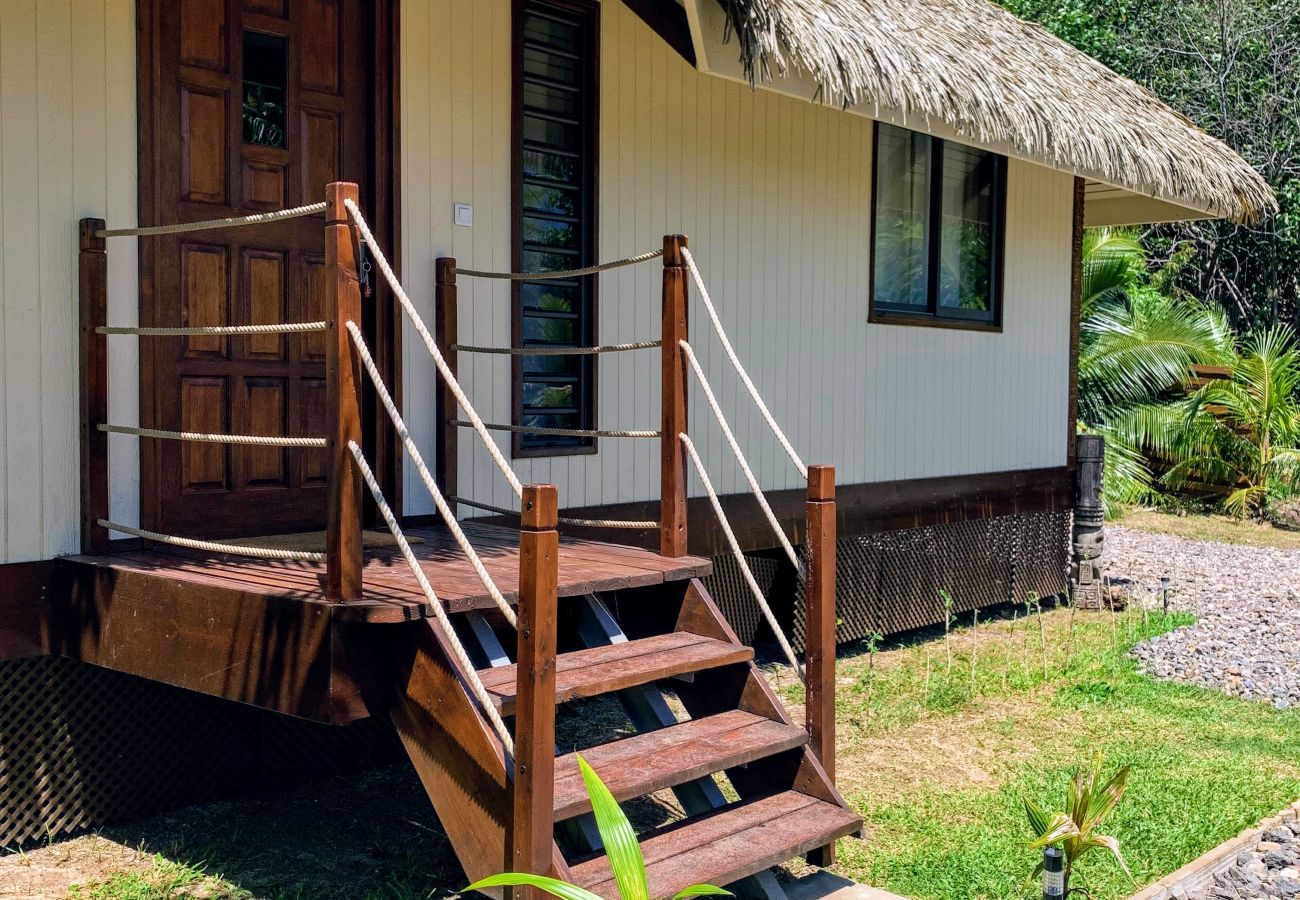 Private entrance for each bungalow Private entrance