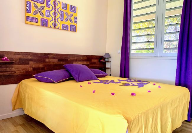 Bungalow in Nunue - BORA - Holidays Bungalow 1 Bungalow in Nunue - BORA - Holidays Bungalow 1