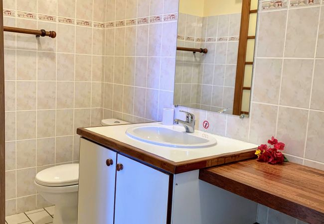 Bungalow in Nunue - BORA - Holidays Bungalow 1 Bungalow in Nunue - BORA - Holidays Bungalow 1