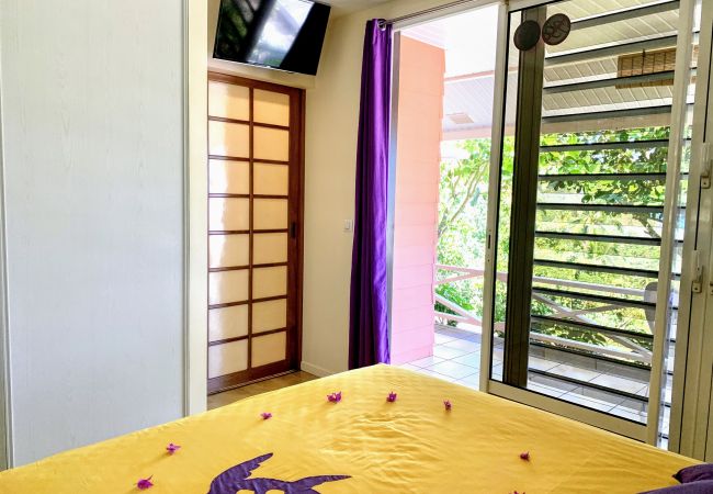 Bungalow in Nunue - BORA - Holidays Bungalow 1 Bungalow in Nunue - BORA - Holidays Bungalow 1