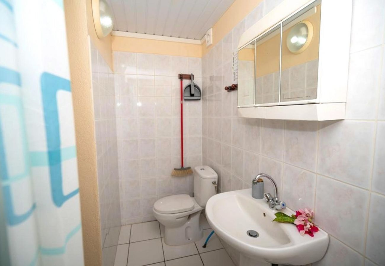 The private bathroom The bathroom