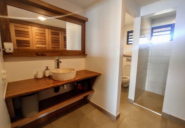 House in Temae - MOOREA - Fare Coraline Right House in Temae - MOOREA - Fare Coraline Right