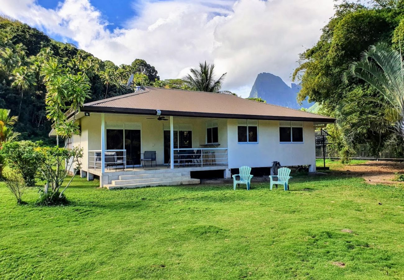 House in Haapiti - MOOREA - Fenua Rahi Beachfront House in Haapiti - MOOREA - Fenua Rahi Beachfront