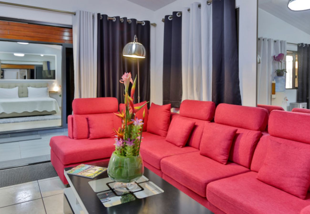 House in Punaauia - TAHITI - Bubble Cottage House in Punaauia - TAHITI - Bubble Cottage