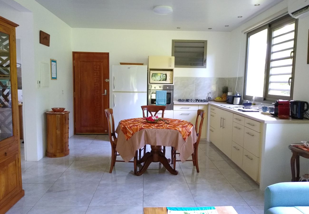 House in Tiva - TAHAA - Fare Motoï seafront House in Tiva - TAHAA - Fare Motoï seafront