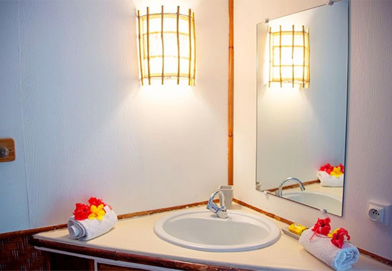 Bungalow in Poutoru - TAHAA - Bungalow  Te Tiare  Bungalow in Poutoru - TAHAA - Bungalow  Te Tiare