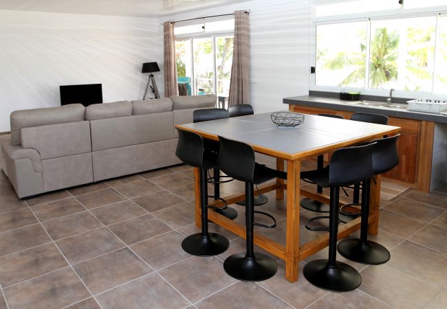 House in Raiatea - RAIATEA - Fare Te Hanatua House in Raiatea - RAIATEA - Fare Te Hanatua