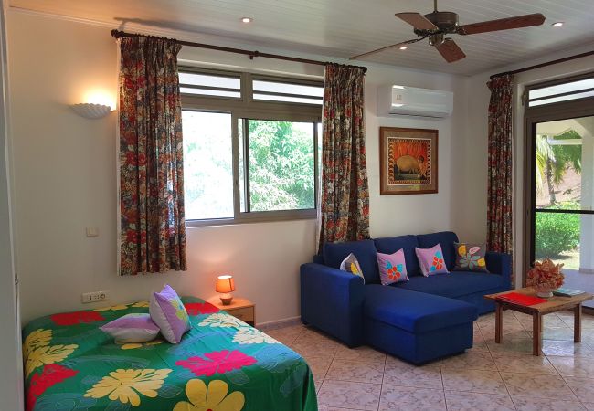 House in Huahine-Nui - HUAHINE - Fare Teakavehere Tipanier + rental car House in Huahine-Nui - HUAHINE - Fare Teakavehere Tipanier + rental car