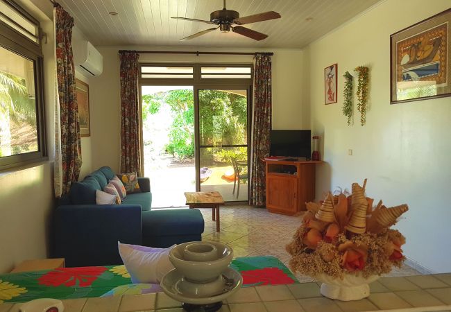 House in Huahine-Nui - HUAHINE - Fare Teakavehere Tipanier + rental car House in Huahine-Nui - HUAHINE - Fare Teakavehere Tipanier + rental car