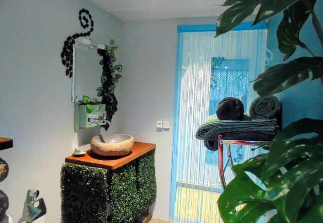 Rent by room in Paopao - MOOREA - Chambre Atea Dream  Rent by room in Paopao - MOOREA - Chambre Atea Dream