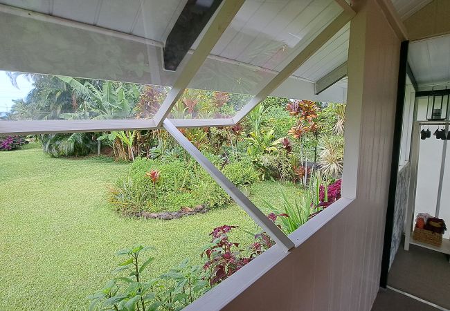 Rent by room in Teva I Uta - TAHITI - Mataiea BnB Rent by room in Teva I Uta - TAHITI - Mataiea BnB