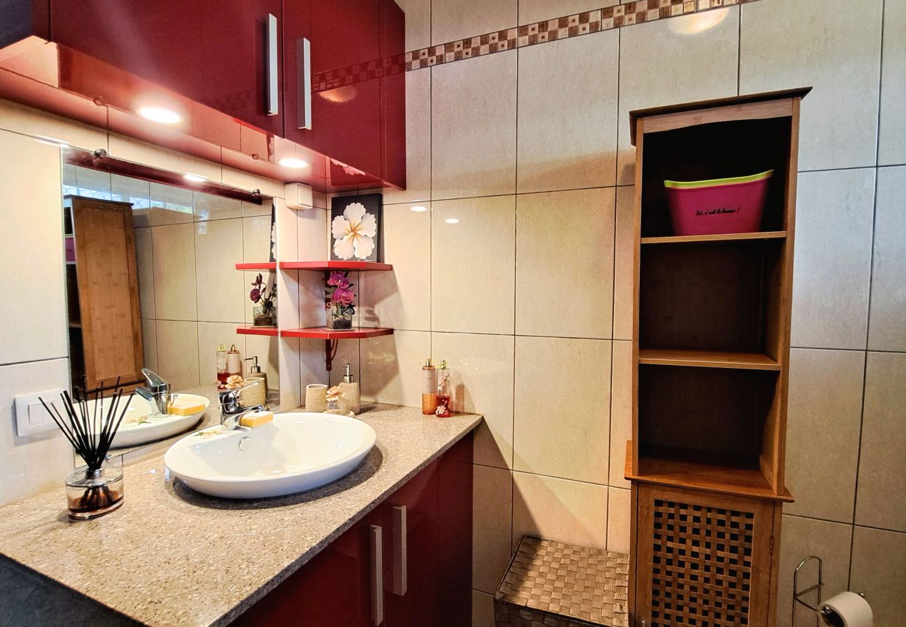 House in Taiarapu-Est - TAHITI - Motu Nono Beach View House in Taiarapu-Est - TAHITI - Motu Nono Beach View