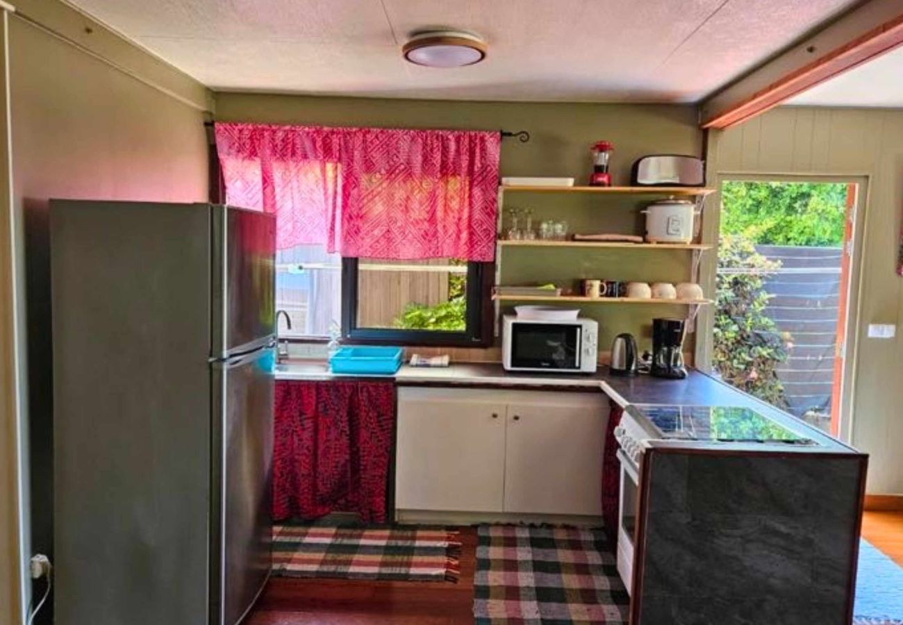 House in Maharepa - MOOREA - Fare Nihei beachfront House in Maharepa - MOOREA - Fare Nihei beachfront