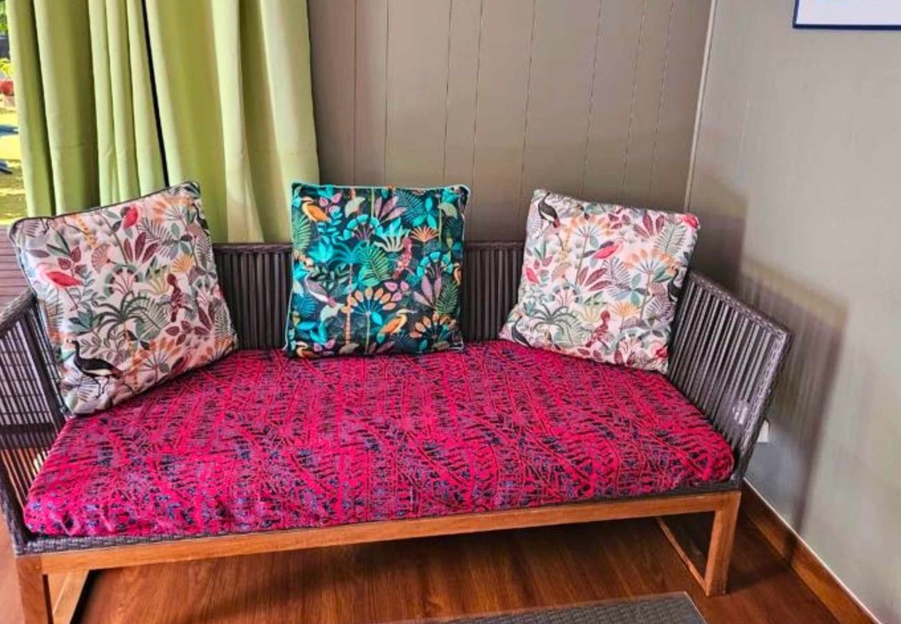 House in Maharepa - MOOREA - Fare Nihei beachfront House in Maharepa - MOOREA - Fare Nihei beachfront