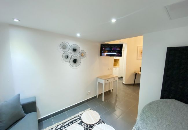 Studio in Papeete - TAHITI - Condo Miki City Center  Studio in Papeete - TAHITI - Condo Miki City Center