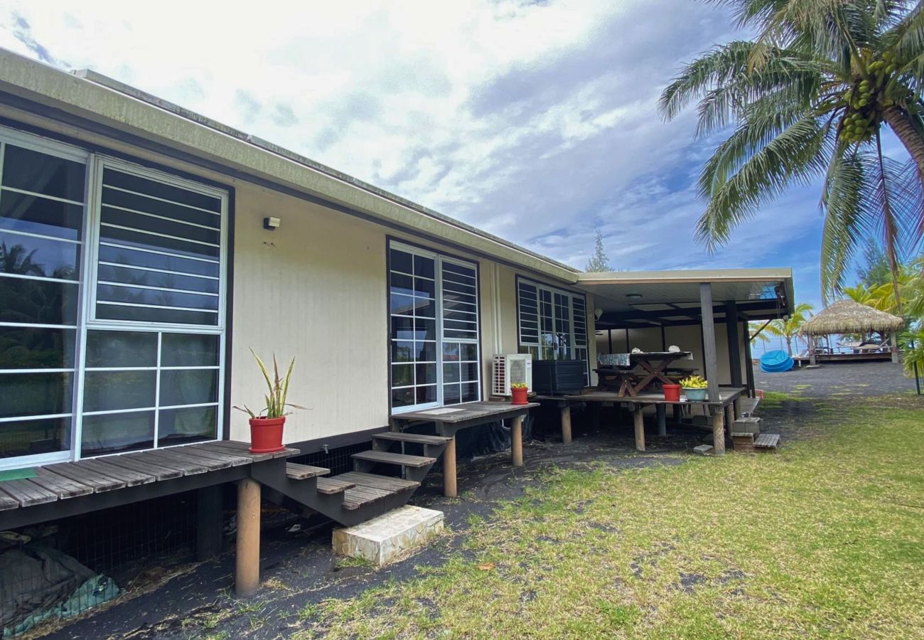 House in Papara - TAHITI - Taharuu Bungalow Surf Piti  House in Papara - TAHITI - Taharuu Bungalow Surf Piti
