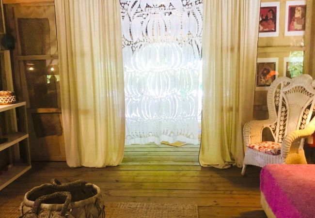 Bungalow in Hipu - TAHAA - Motu Lodge Maohi  Bungalow in Hipu - TAHAA - Motu Lodge Maohi