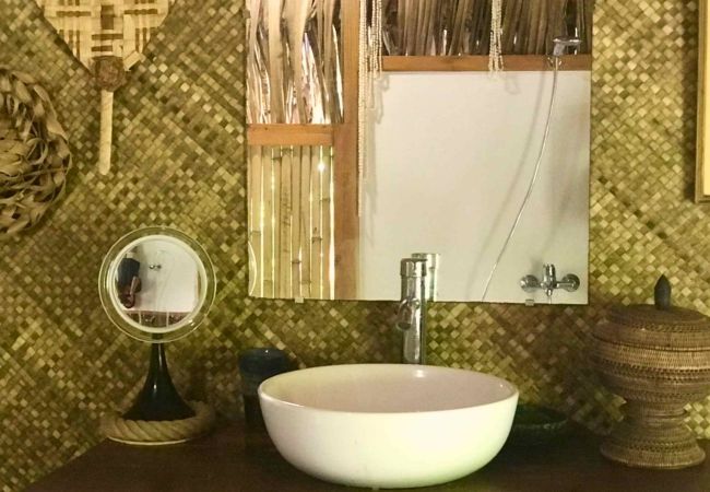 Bungalow in Hipu - TAHAA - Motu Lodge Maohi  Bungalow in Hipu - TAHAA - Motu Lodge Maohi