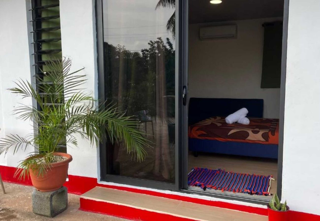 House in Huahine-Nui - HUAHINE - MAROE ROOM 1  House in Huahine-Nui - HUAHINE - MAROE ROOM 1