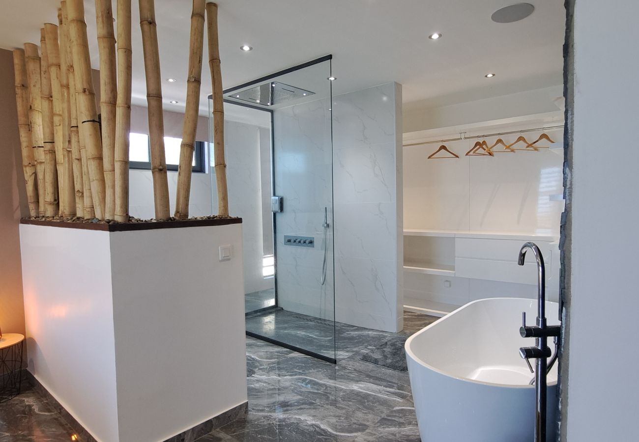 Villa in Punaauia - TAHITI - Villa Green M Villa in Punaauia - TAHITI - Villa Green M