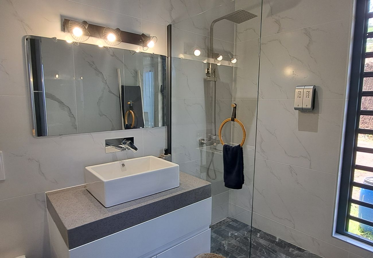 Villa in Punaauia - TAHITI - Villa Green M Villa in Punaauia - TAHITI - Villa Green M