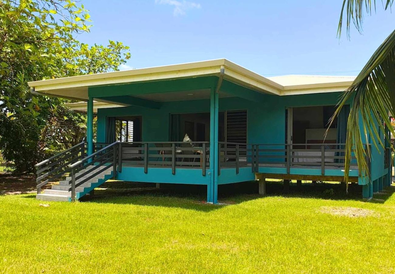 House in Teahupoo - TAHITI ITI - Fare Vaiavaro Teahupoo House in Teahupoo - TAHITI ITI - Fare Vaiavaro Teahupoo