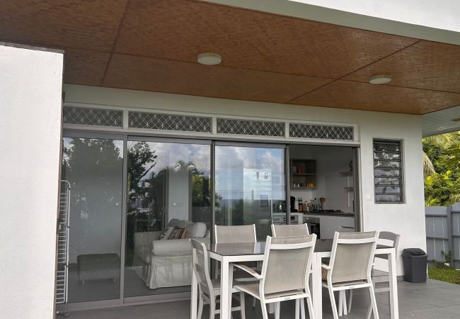 House in Papetoai - MOOREA - Fare Moohono Tohora House in Papetoai - MOOREA - Fare Moohono Tohora