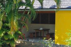 Bungalow in Fare - HUAHINE - Bungalow Arii Pool & Breakfast 1 