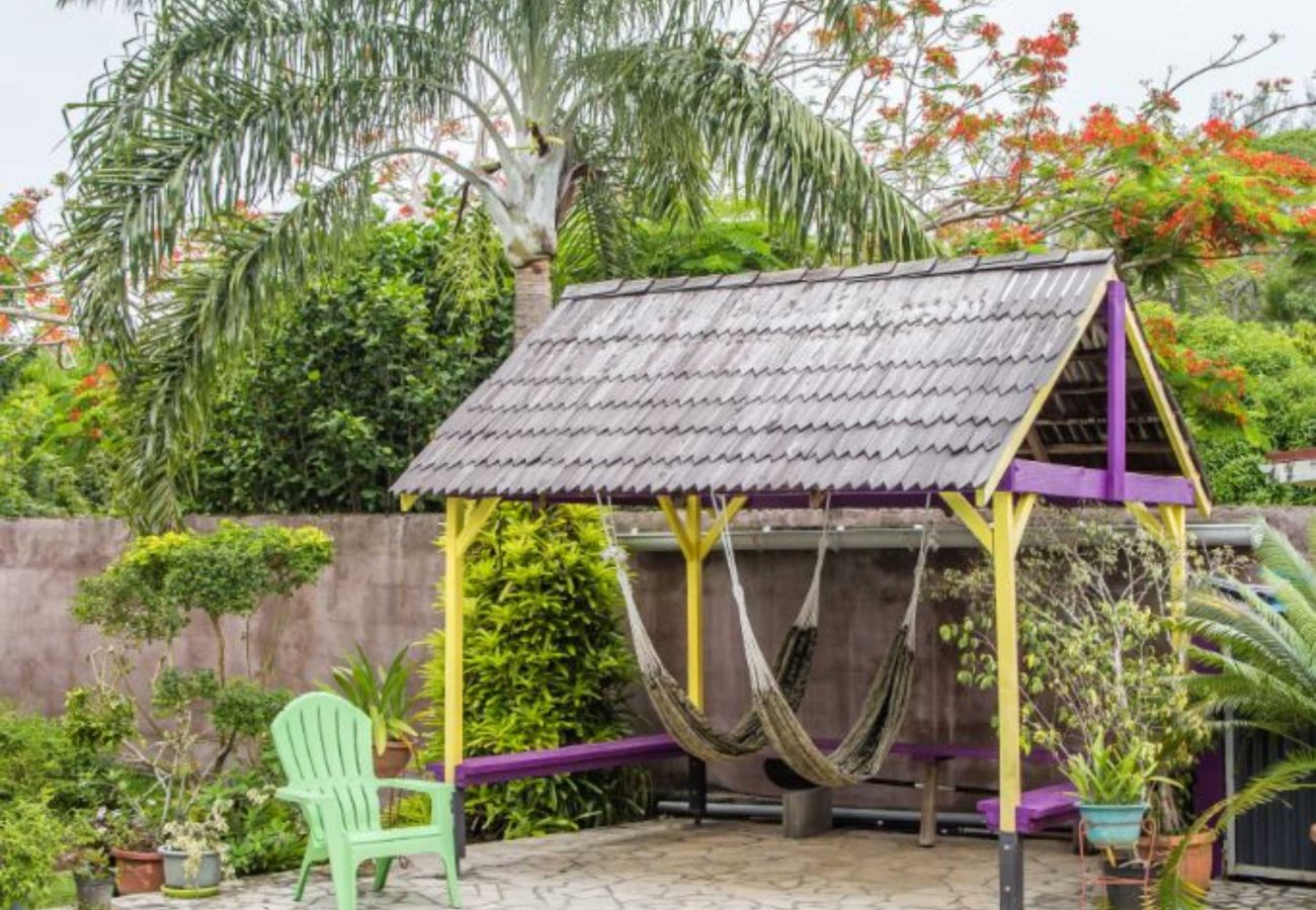 Bungalow in Fare - HUAHINE - Bungalow Arii + Breakfast 2 Bungalow in Fare - HUAHINE - Bungalow Arii + Breakfast 2