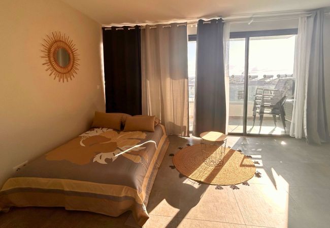 Apartment in Papeete - TAHITI - Sky M Appartement  Apartment in Papeete - TAHITI - Sky M Appartement