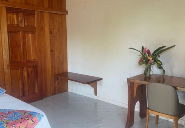 Rent by room in Opoa - RAIATEA-Chambre d'hôtes Oviri 2 - Kahaia Rent by room in Opoa - RAIATEA-Chambre d'hôtes Oviri 2 - Kahaia