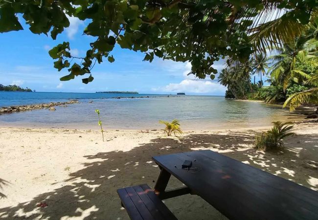House in Opoa - RAIATEA BEACH HOUSE 1  House in Opoa - RAIATEA BEACH HOUSE 1