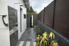 House in Fare - HUAHINE-Fare Miti Miti