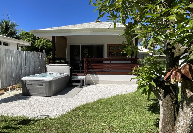 Studio in Avera - RAIATEA- Noanoa House 2 avec jacuzzi  Studio in Avera - RAIATEA- Noanoa House 2 avec jacuzzi