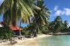 Studio in Rotoava - FAKARAVA - Fare Veke Plage triple -en 1/2 pension