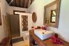 Bungalow in Tiaia - Moorea - Bungalow Mia + Beach Access 