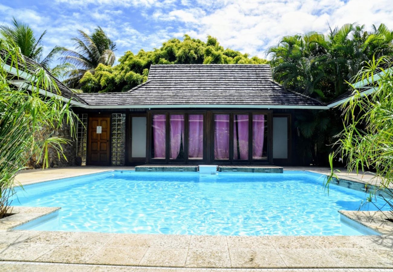 Villa Pool Mountain en alquiler en MOOREA La vista de la piscina
