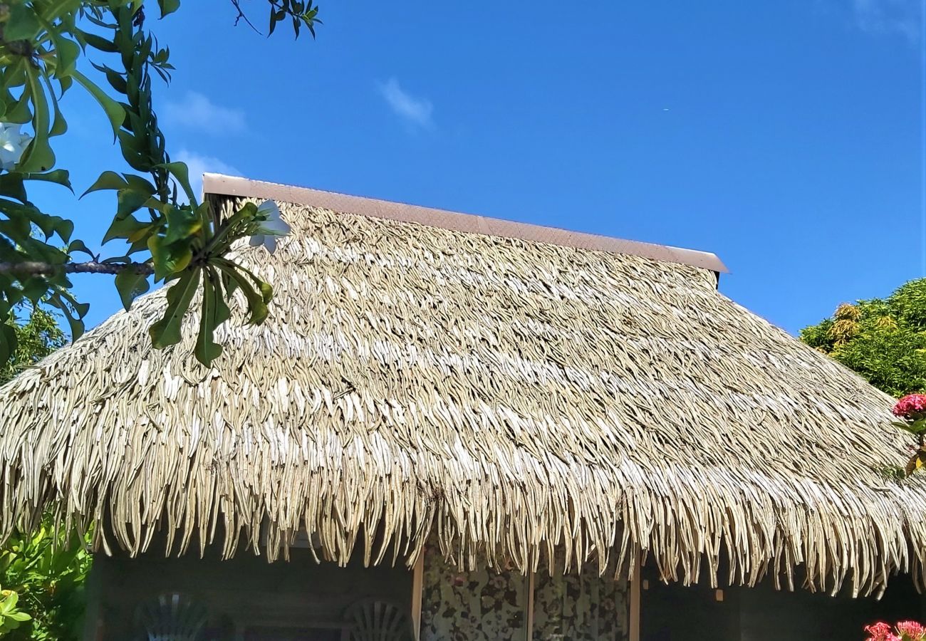 Alquiler por habitaciones en Fare - HUAHINE - Bungalow Opuhi 3p Alquiler por habitaciones en Fare - HUAHINE - Bungalow Opuhi 3p