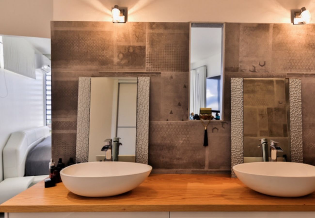 Villa en Punaauia - TAHITI -  The Cali's Luxury Villa  Villa en Punaauia - TAHITI -  The Cali's Luxury Villa