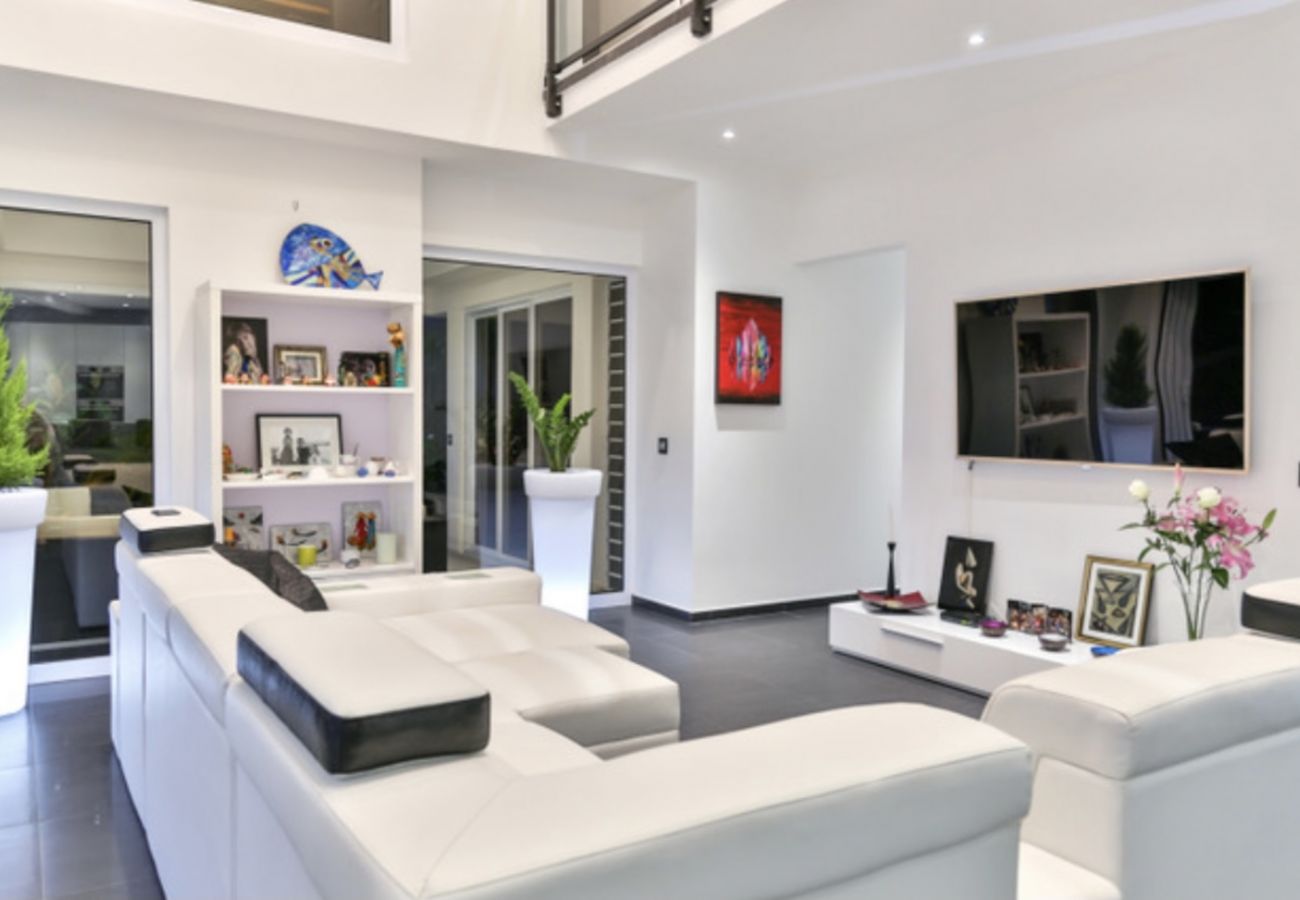 Villa en Punaauia - TAHITI -  The Cali's Luxury Villa  Villa en Punaauia - TAHITI -  The Cali's Luxury Villa