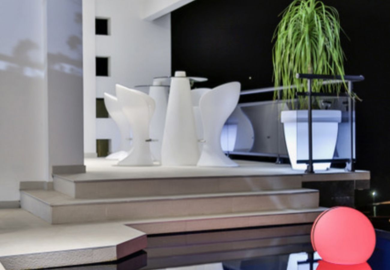 Villa en Punaauia - TAHITI -  The Cali's Luxury Villa  Villa en Punaauia - TAHITI -  The Cali's Luxury Villa