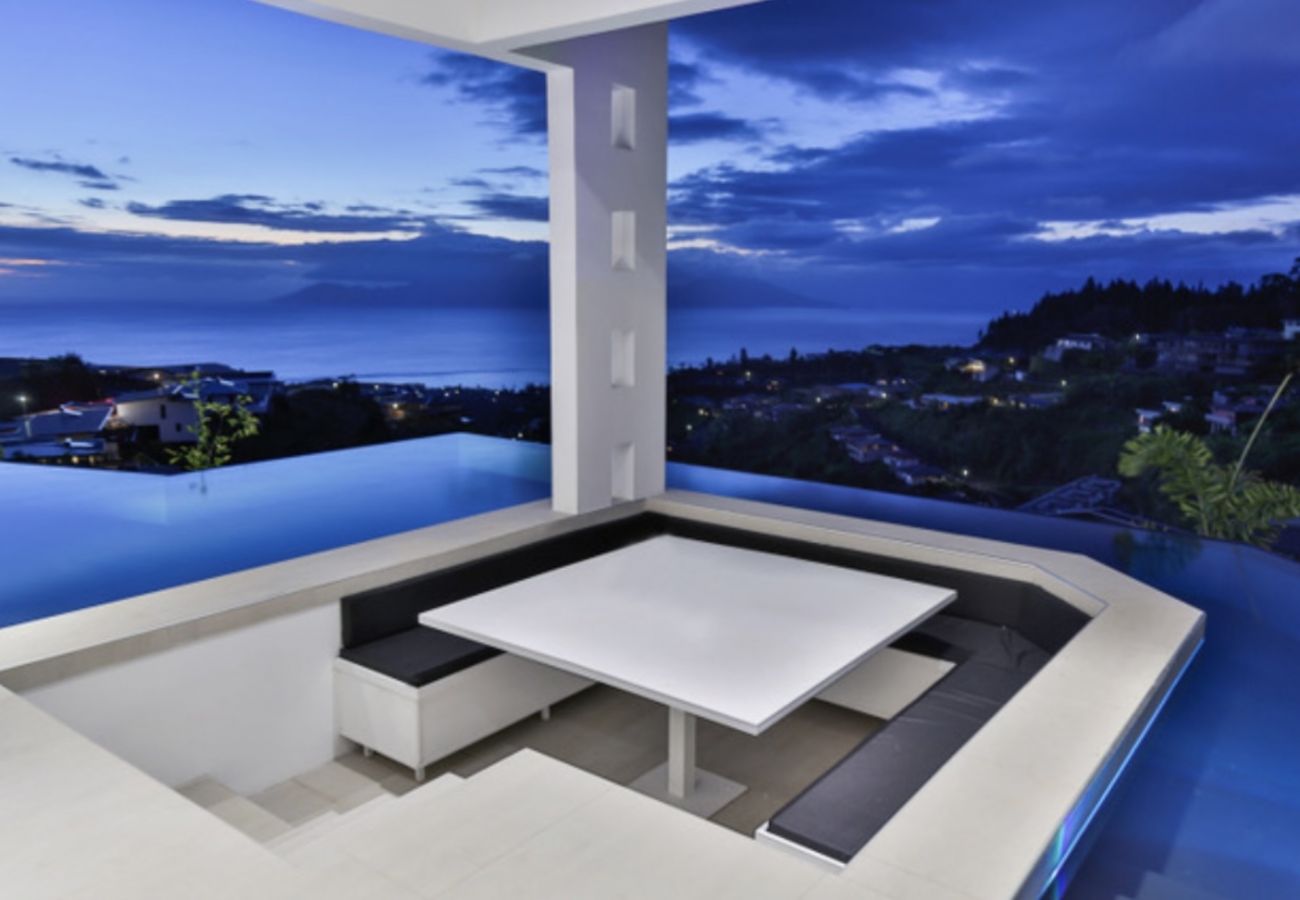 Villa en Punaauia - TAHITI -  The Cali's Luxury Villa  Villa en Punaauia - TAHITI -  The Cali's Luxury Villa